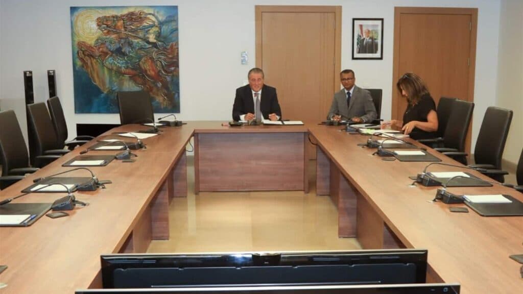 Shakir Signs Cooperation Deal with Sri Lankan Chamber