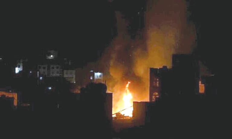 Airstrikes and clashes in Taiz; Houthi drone down over Aden