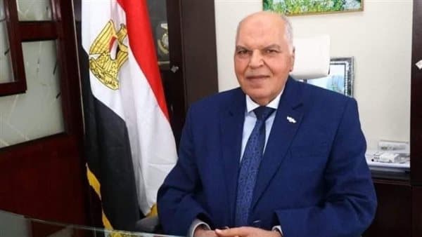 الزناتي يعلن دعم 5000 جنيه للمعلمين المتقاعدين لأداء العمرة أو الحج