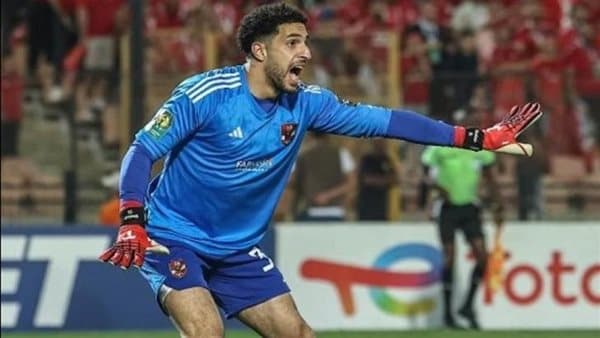 مصطفى شوبير يواصل مع الأهلي حتى 2029
