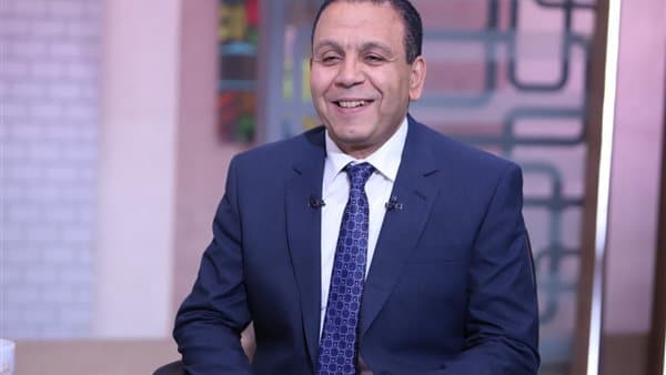 تربوي يوضح نظام الامتحانات المختلط