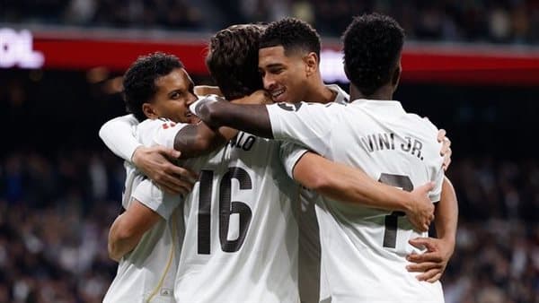 مبابي يتصدر هجوم ريال مدريد أمام بيتيس