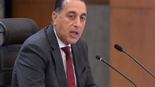 مدبولي يراجع مشروع الحرم الدولي في مصر