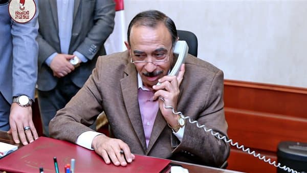 طالب إعدادي يتعرض لاعتداء في سوهاج والمحافظ يتدخل