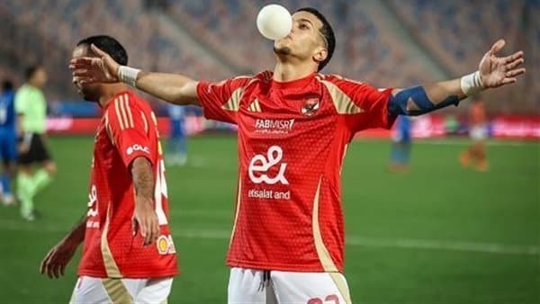 إمام عاشور يشارك لأول مرة مع الأهلي