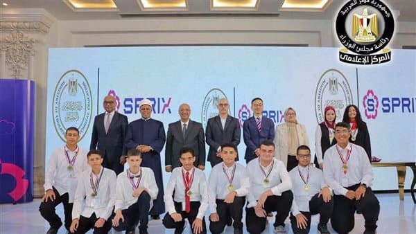 عبداللطيف يوضح تطوير التعليم بالتقنيات