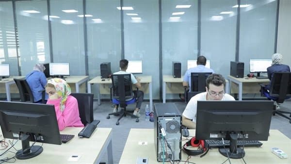 تنبيه لطلاب المرحلة الثالثة بشأن التوزيع الجغرافي