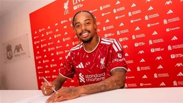 ليفربول يعلن ضم برادلي باركولا