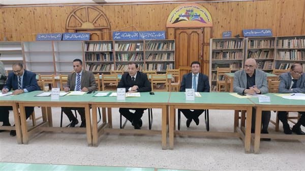بداية مقابلات قيادات تعليمية ببني سويف