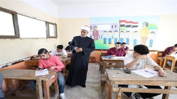 ختام امتحانات الطلاب العائدين من الخارج في الأزهر