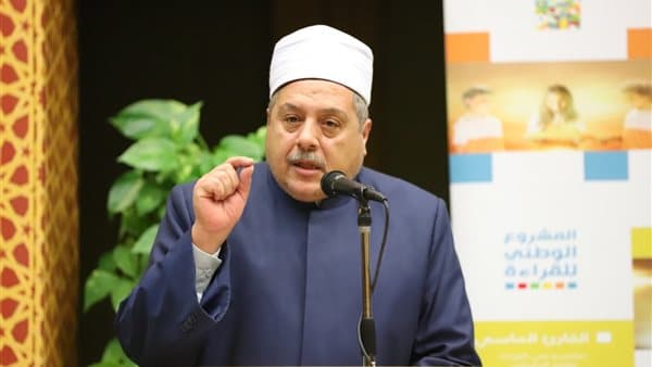 وكيل الأزهر يتعرض لحادث على طريق السخنة