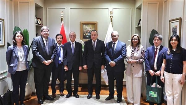 وزير التعليم يبحث مع السفير الياباني عن تعزيز التعاون في KOSEN