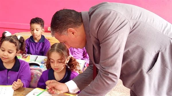وكيل تعليم الجيزة يوجه بسرعة الاستجابة للملاحظات