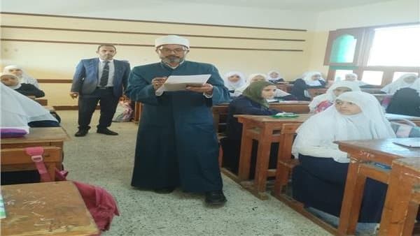 جولات لمتابعة انتظام الدراسة بالإسماعيلية