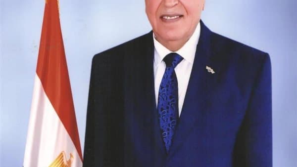 نقيب المعلمين يبارك دعوة السيسي لرفع وعي الطلاب
