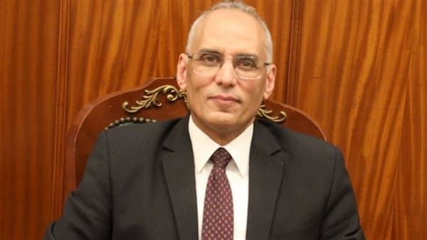 أكاديمية البحث العلمي تقبل 160 باحثا في منح الدراسة