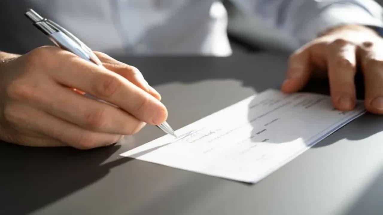 Income Tax Clarifies 38M Dinar Check Issue
