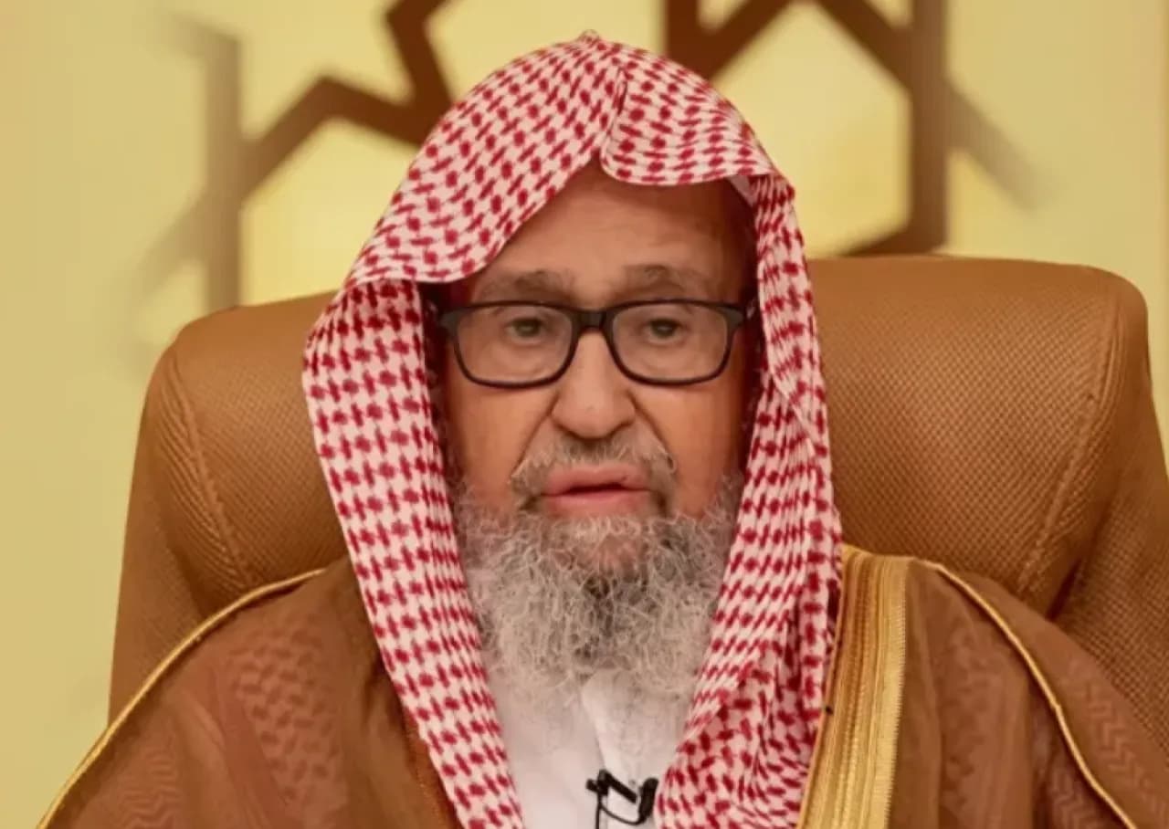Saudi Mufti condemns Houthis and addresses defenders