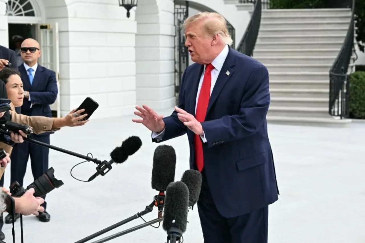 Trump rejects military action against Cuba