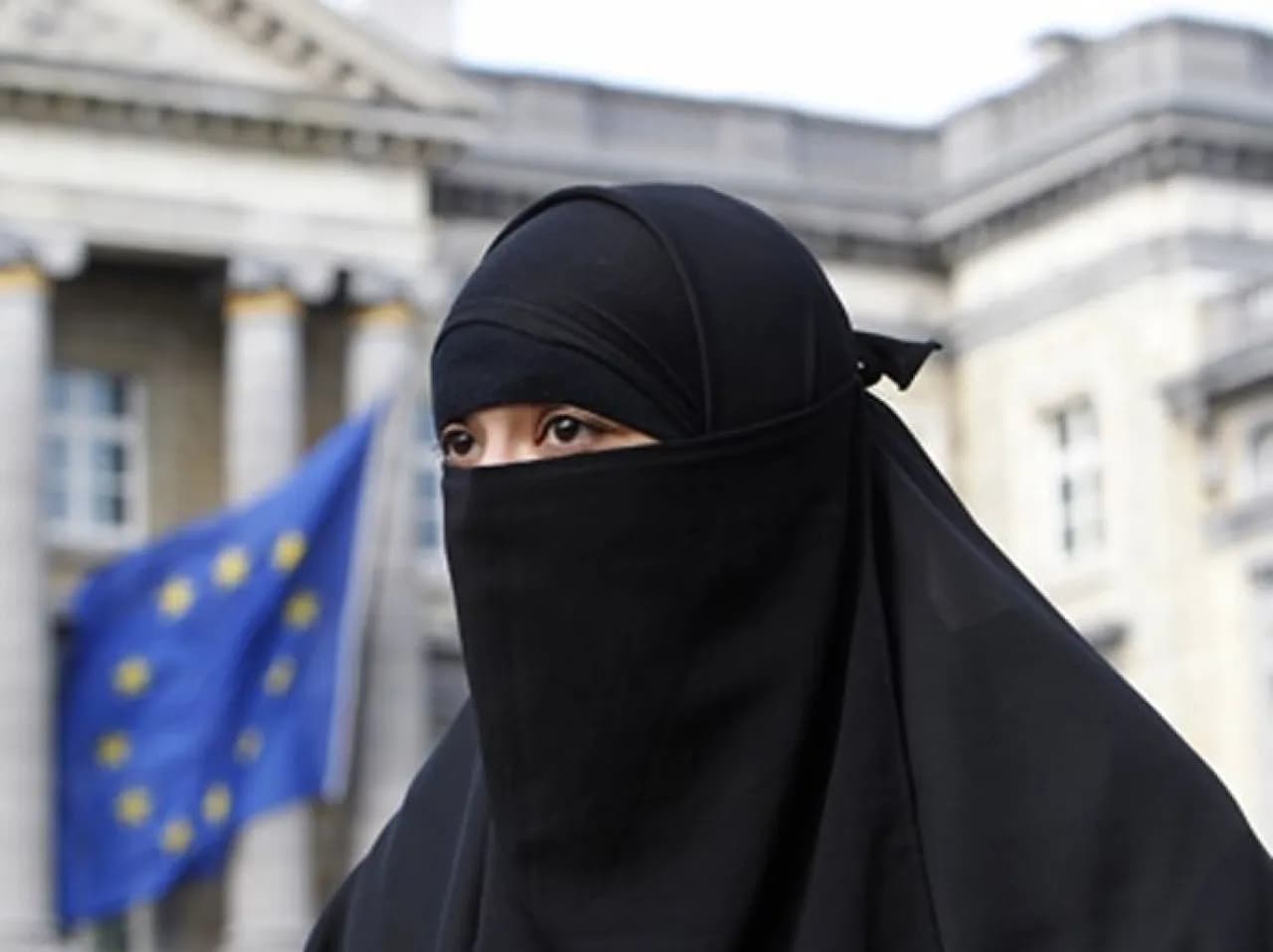 European crackdown on niqab spreads