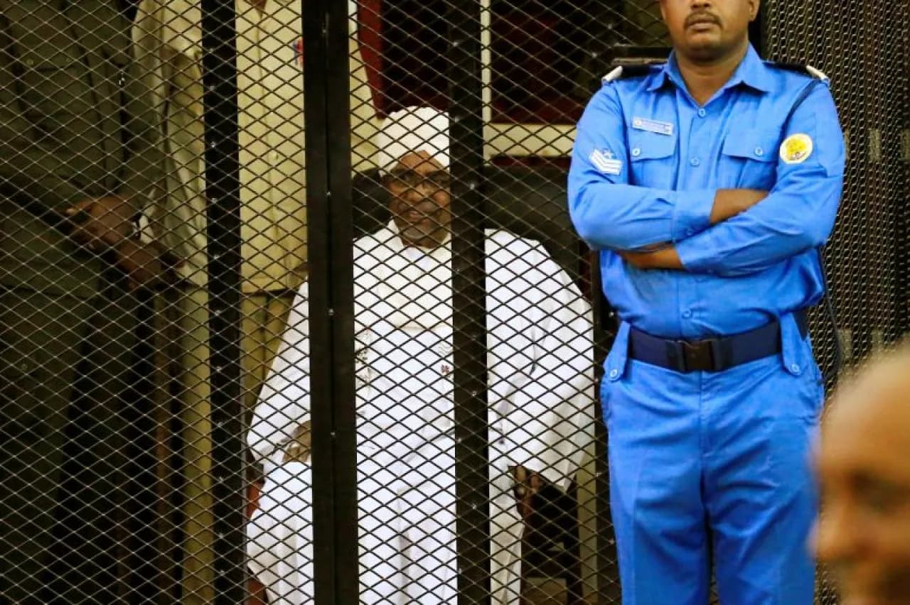Al-Bashir’s family urges Burhan to seek abroad treatment