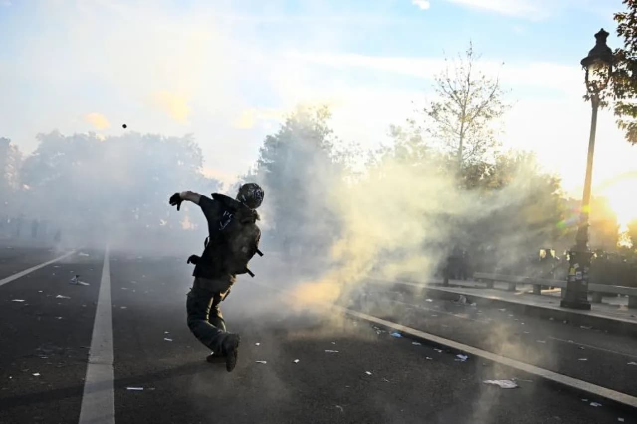 UN Warns of Police Violence in French Student Protests