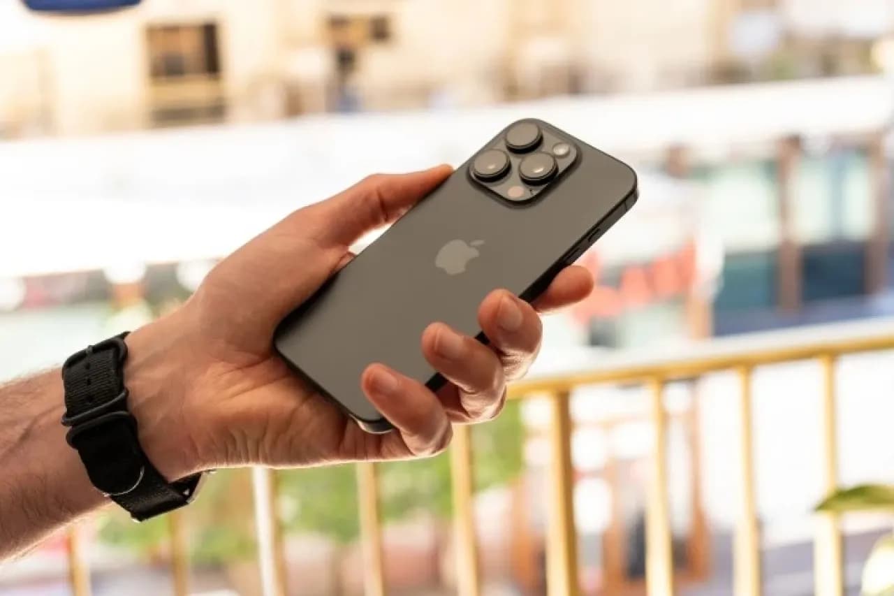Apple enables genuine self-repair for iPhone 18 Pro