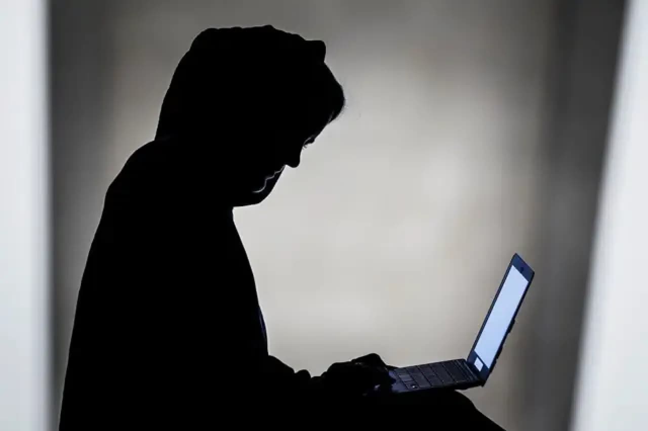 Ukrainian gets year and fine for extortion of Jordanian