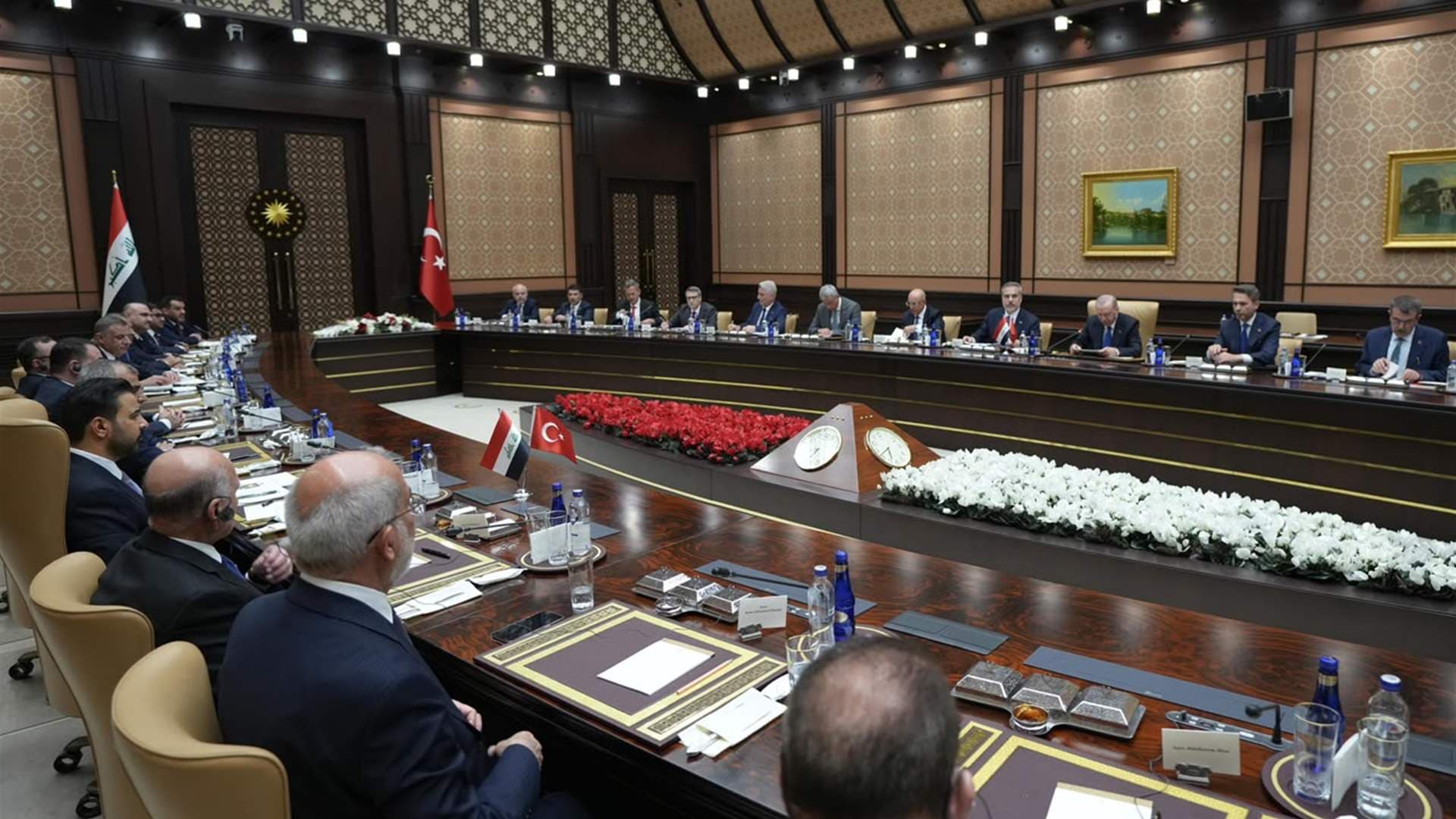 Iraqi and Turkish leaders hold talks