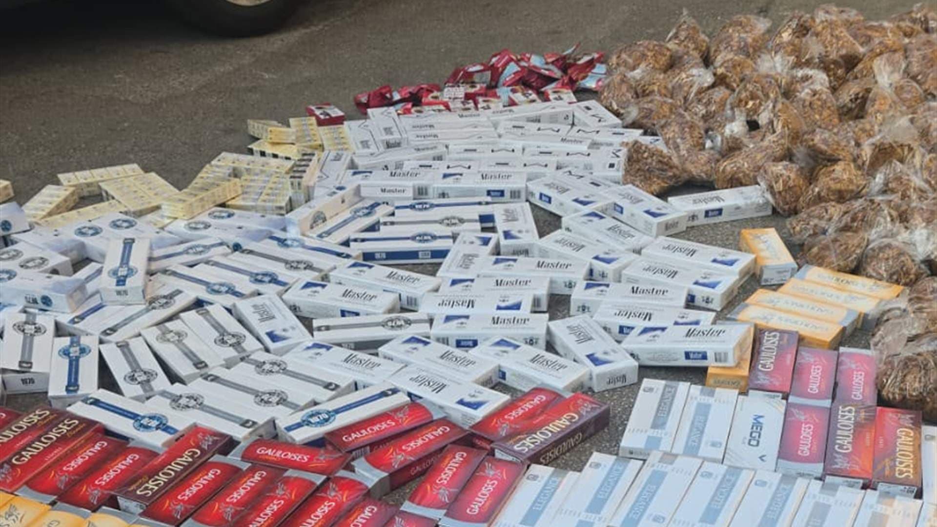 Customs seize smuggled shisha products