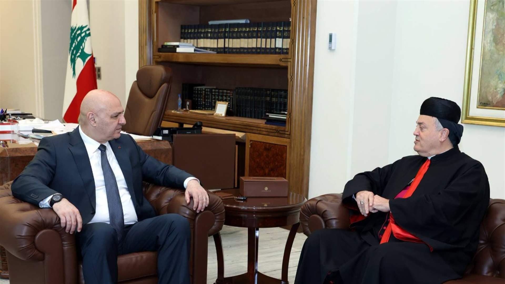 Envoy Nassar Discusses Professors' Status with President Aoun