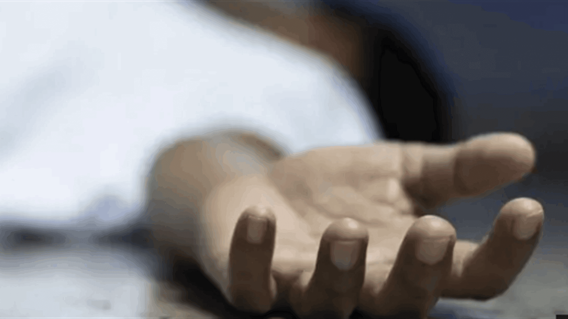 مقتل عبد الله كرامي في مكتبه بطرابلس