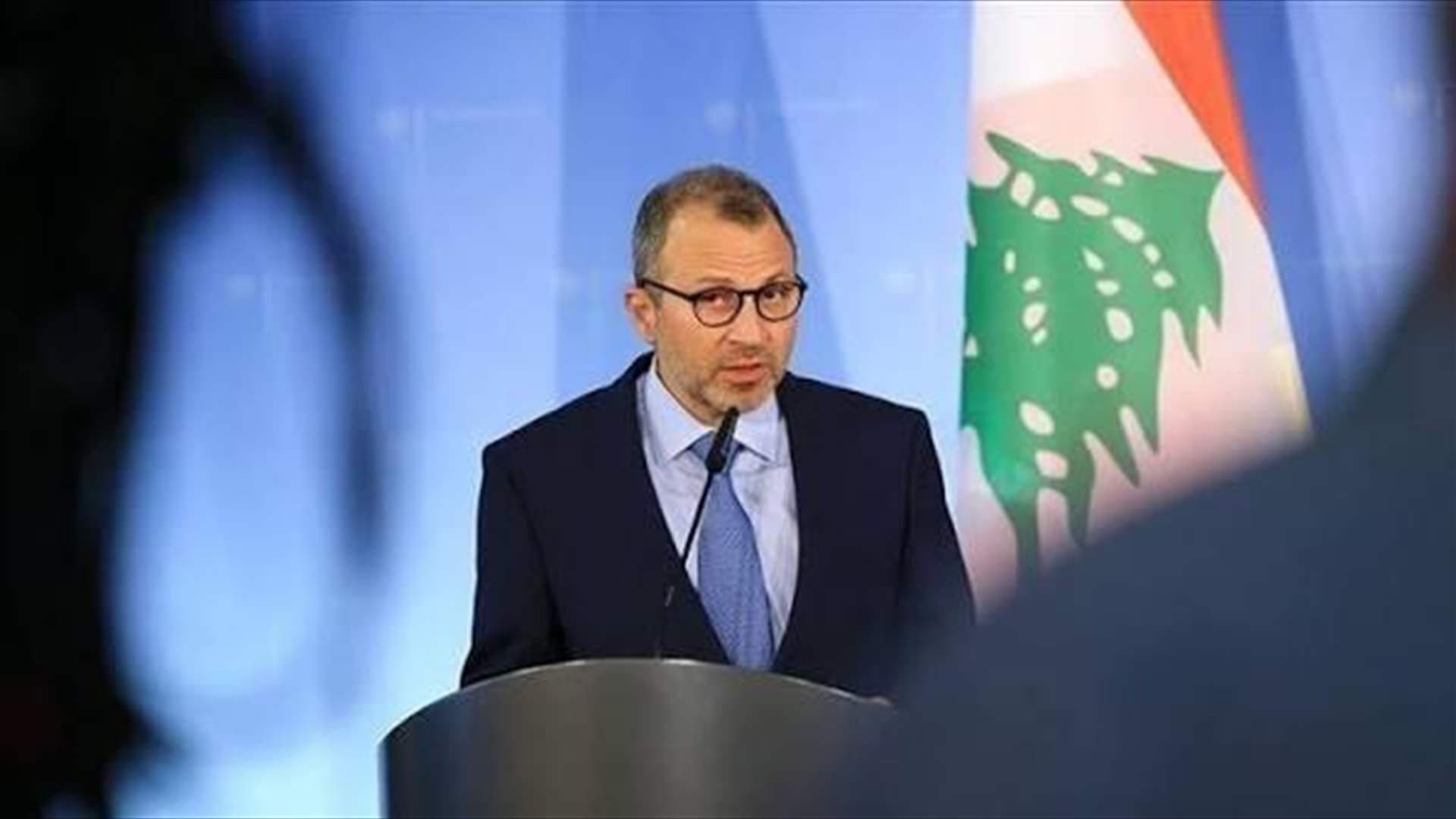 رئيس التيار الوطني يشترط خطة واضحة
