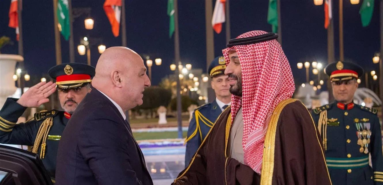 Saudi supports Lebanon, Aoun to visit