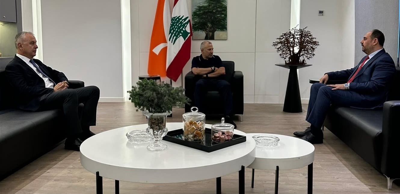 Bassil meets Iraqi Sowaina leader on Lebanese relations