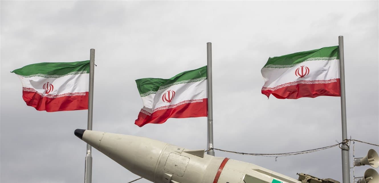 Guards Say Strait of Hormuz Will Stay Closed