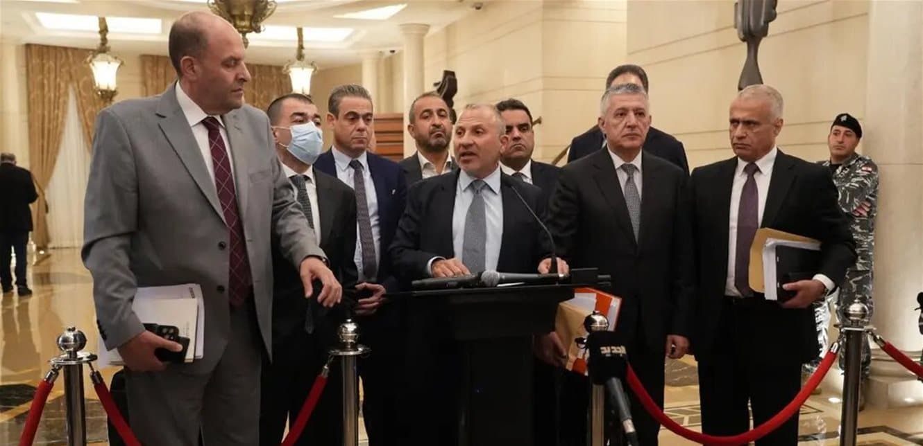 اسيل ينتقد العفو العام على قتلة الجيش