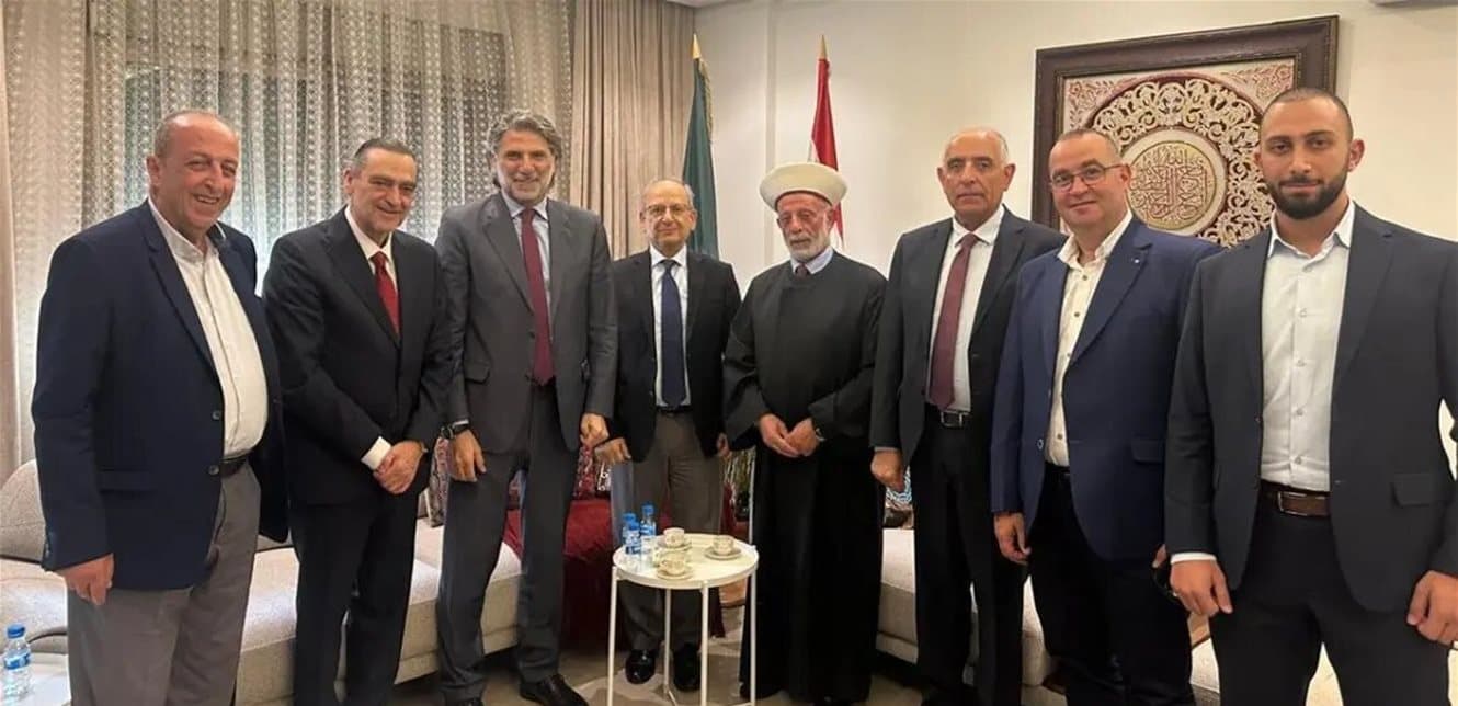 Forces Delegation Meets Hasbaya Mufti on Arms Control