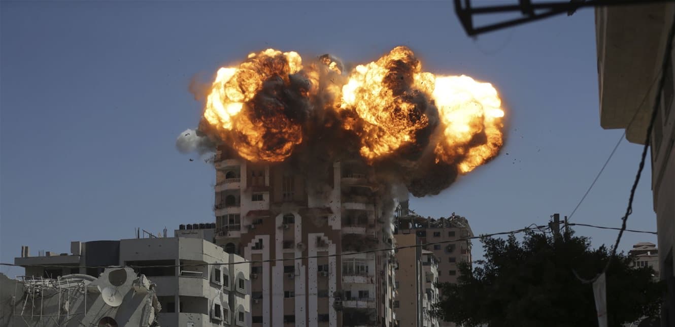 إسرائيل تخطط لعملية في غزة والشرطة تتصدى
