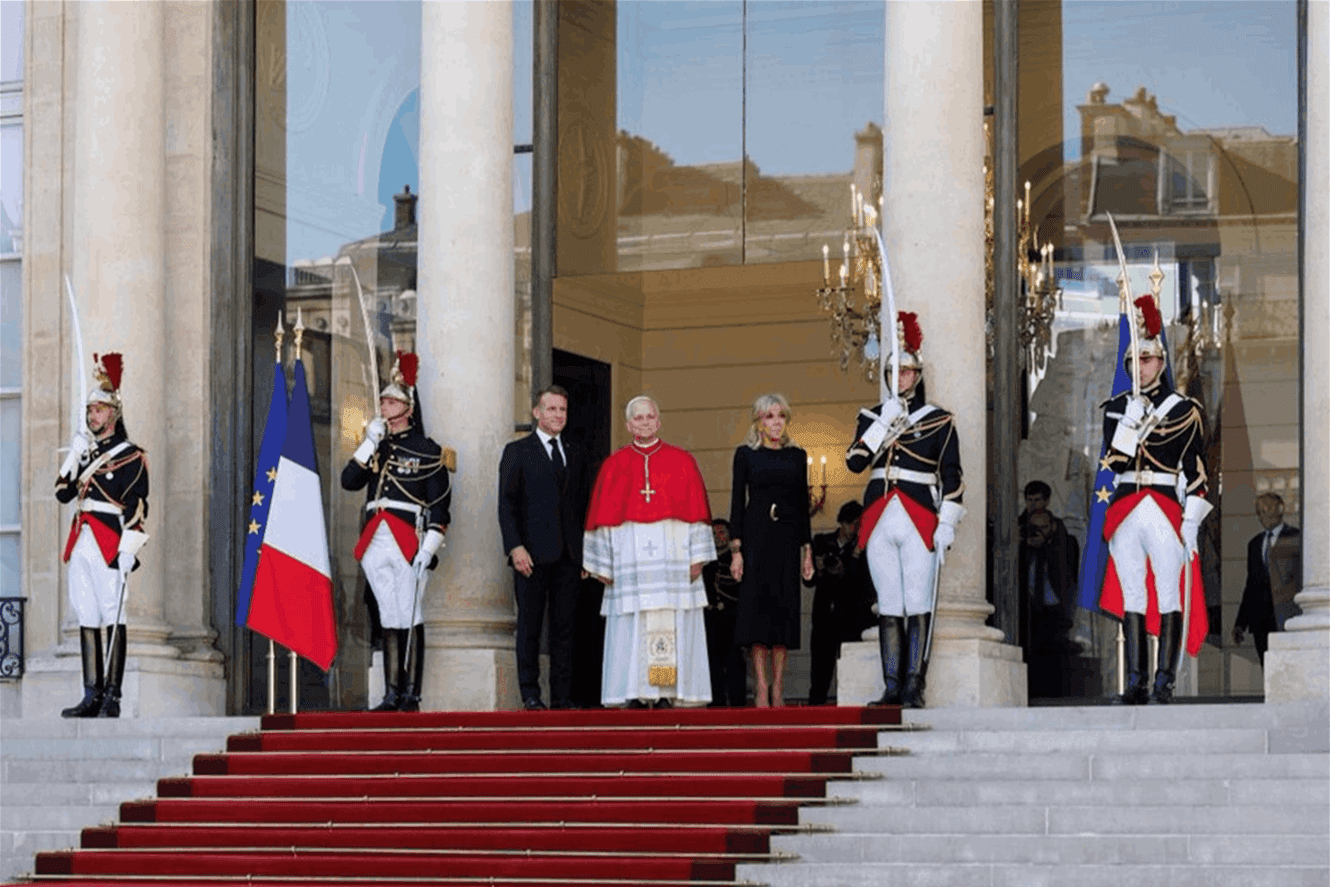 Macron Receives Pope in France