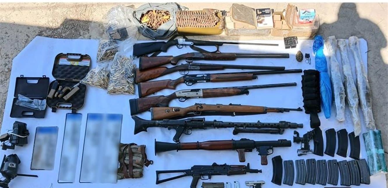 Army detains seven suspects with weapons ammunition drugs