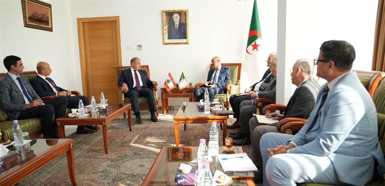 Algeria: Encounter with Thugs