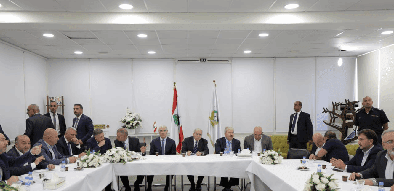 Salam's Nabatieh visit maintains Hezbollah ties