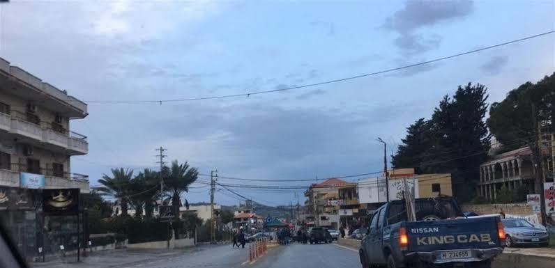 خلاف شخصي يوقع اشتباكا في الكورة