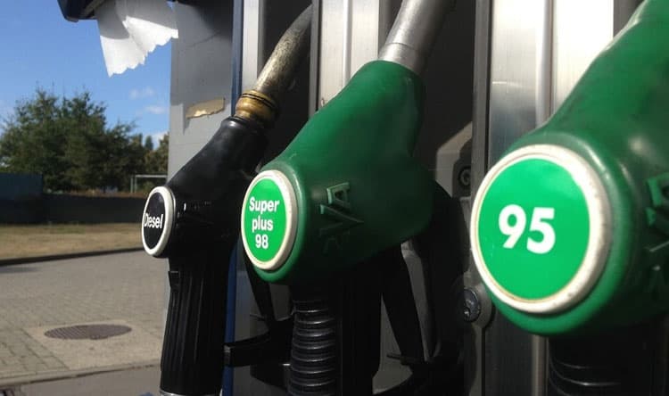Lebanese Forces Warn of Fuel Cost Rise