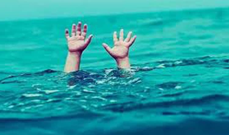 Girl drowns at Akkar Beach