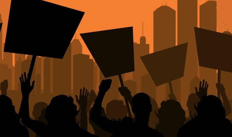 Lebanese Forces Protest Uski Exam