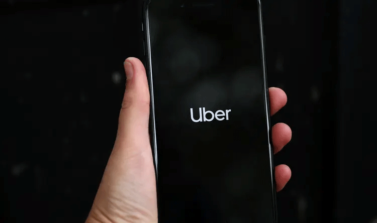 Uber cuts 10% customer service staff