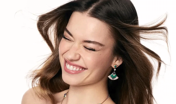 Afra Sarachoglu Denies Arrest Rumors