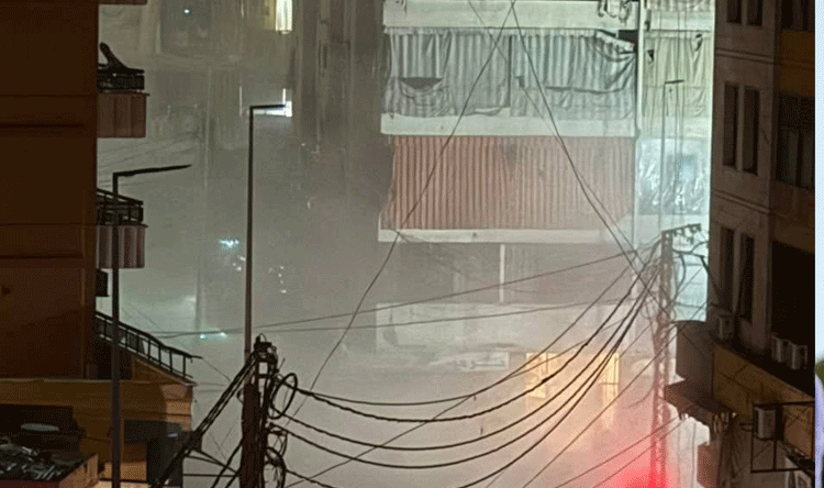 Building section collapses in Bir al-Abed
